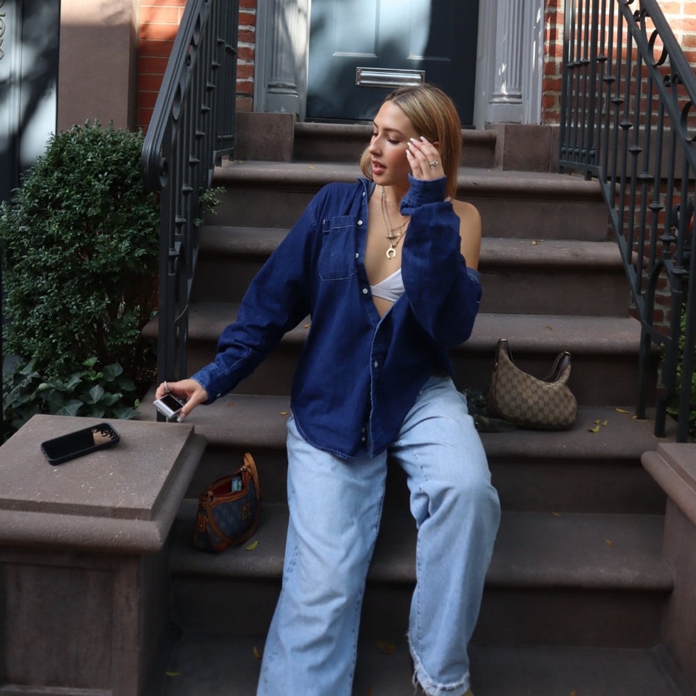 Meet your Posher, Alexis